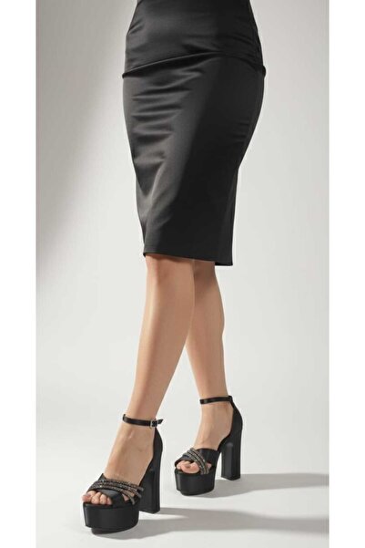 Berush Bride Women's Cross Platform Heelled Evening Shoes with Rivets