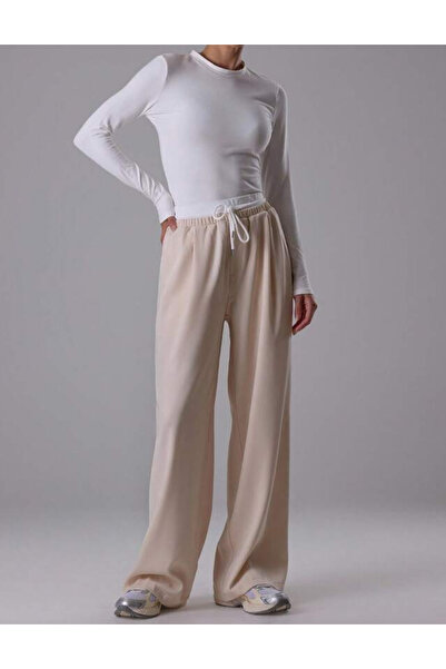 Sheya Shein pants, beige