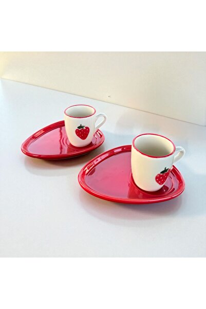 homeınn Strawberry Patterned Set of 2 Ceramic Coffee Cups – with Red Oval Presentation Plate, Stylish and Decorative
