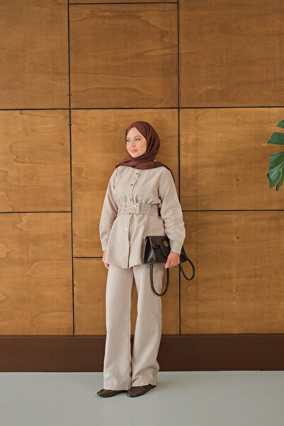 LOCCO Women's Belt Detail Suit Cream