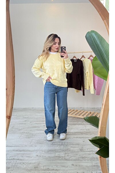 BeeYouStudio سترة بياقة دائرية مع تفاصيل جديلة شعر