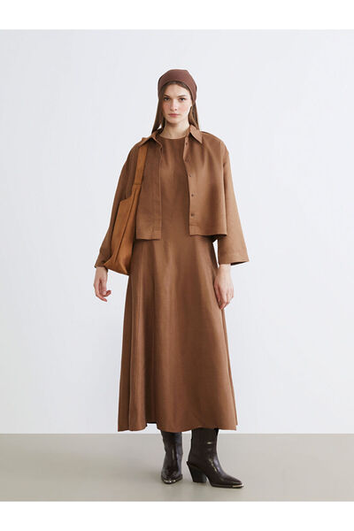 LC Waikiki Bisiklet Yaka Süet Görünümlü A Kesim Elbise