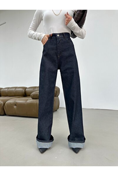 FioriModa Hidden Button Belted Pocket Suit