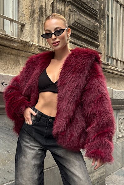 VAGGON Double Pocket Lined Hooded Fur Coat