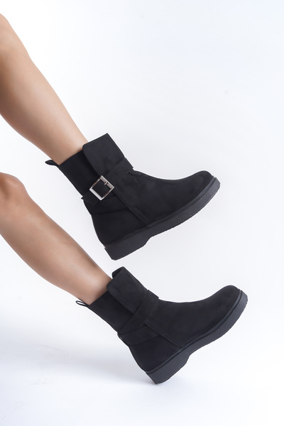 Redoxy Women's Special Design Oval Toe Buckle Detailed Suede Boots