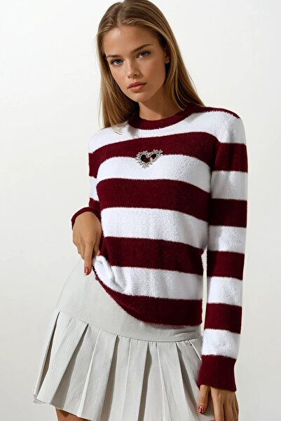 VAGGON Women's Burgundy-White Heart Detailed Stone Embroidered Striped Knitwear Sweater Vs01646