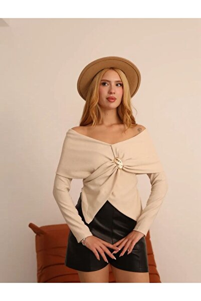 S&T JULİO BROŞLU MADONNA YAKA BLUZ