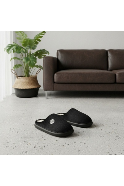 OEM Fluffy, warm and relaxing slippers, stylish and unique slippers, for men, D367