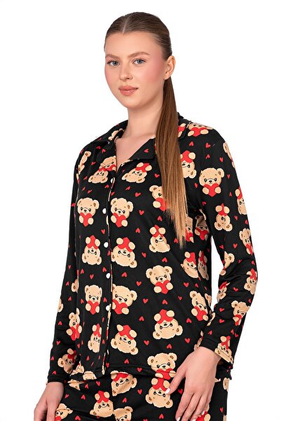 Kompedan Lizbon Kumaş Siyah Ayıcık Desenli Önden Düğmeli Kadın Pijama Takımı