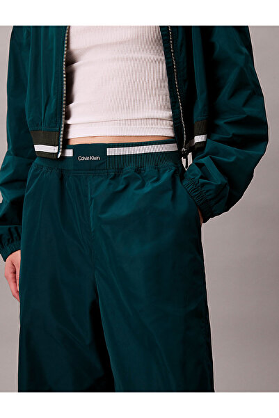 Calvin Klein Kadın Yeşil Pantolon
