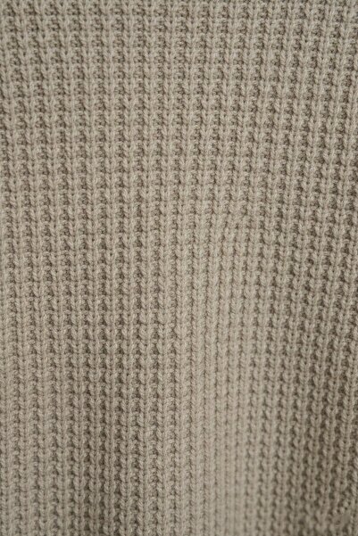 WKM Men's Oversized Cut Crew Neck Knitted Sweater