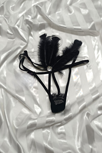 Papatya Siyah Dantel ve Tüy Detaylı Önü Taşlı İpli Tanga Külot