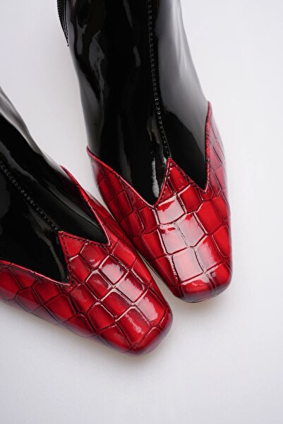 MARCHEO Loana Women's Red Crocodile Patterned Thick Heeled Winter Boots