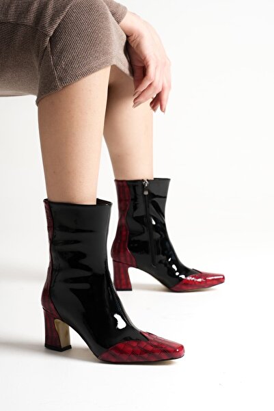 MARCHEO Loana Women's Red Crocodile Patterned Thick Heeled Winter Boots