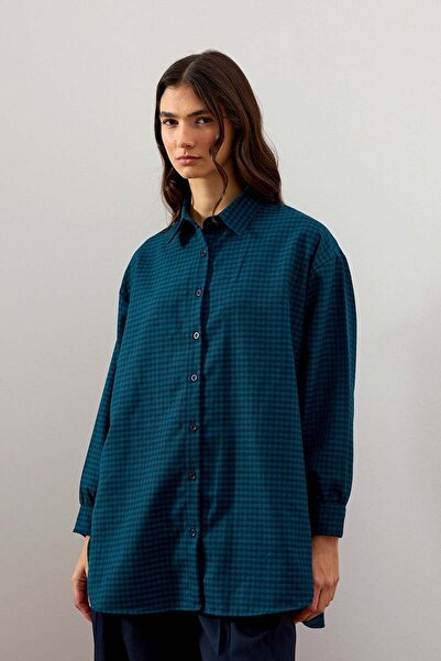 Ceylan Otantik Emerald Polka Dot Shirt
