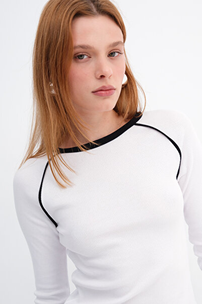 Addax Crew Neck Striped Blouse B0430