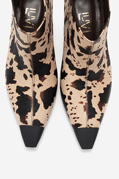 LuviShoes Γυναικείες μπότες με λεπτό τακούνι RASSEL με μπεζ σχέδιο ματ μύτη