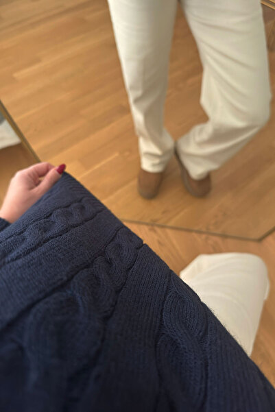 MAGARDE Hair Braid Detailed Design Sweater - Dark Blue