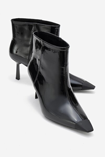 LuviShoes Γυναικείες μπότες με λεπτό τακούνι RASSEL Μαύρες λουστρίνι με ματ μύτη