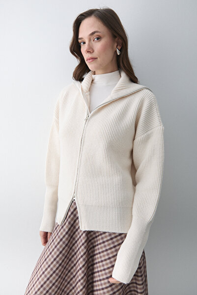 Laluvia Cream Double Zipper Cardigan - 251080