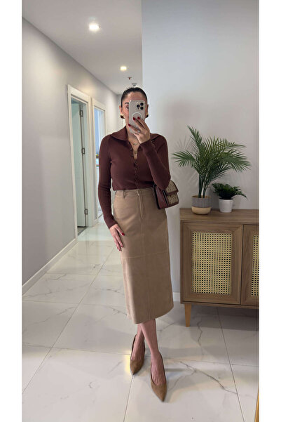 BİRCANÇİL Odera Beige Slit Suede Skirt