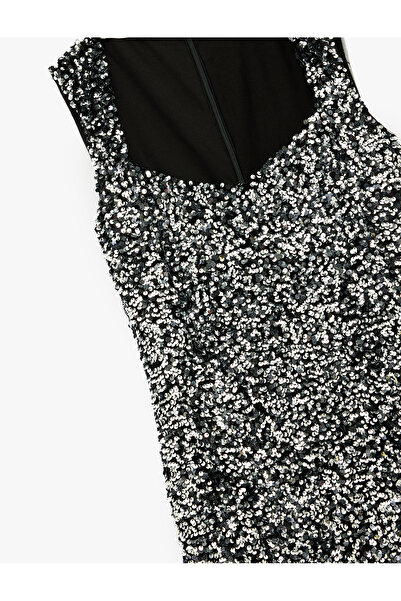 Koton Μίνι βραδινό φόρεμα χωρίς μανίκια με λαιμόκοψη και παγιέτες