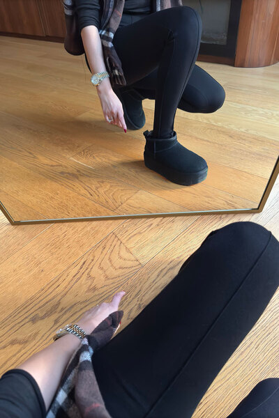 MAGARDE Leggings with Front Ruffles and Leg Detail - Black