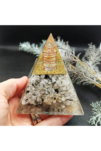 Ezera orgone pyramid with Moonstone Rainbow crystals for balance, calm and relaxation, 6.8 cm
