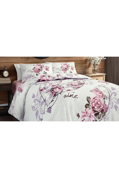 AL-SARIHI GROUPS Turkish two-piece quilt, 5 pieces