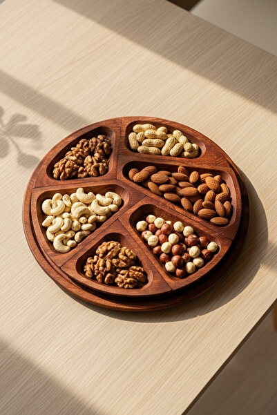 Snippy Nova - 7 Piece Wooden Snack Plate Breakfast Plate Presentation Set