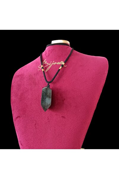 Ezera Adjustable Mani Necklace with Double-Terminated Labradorite Pendant 4.5 cm