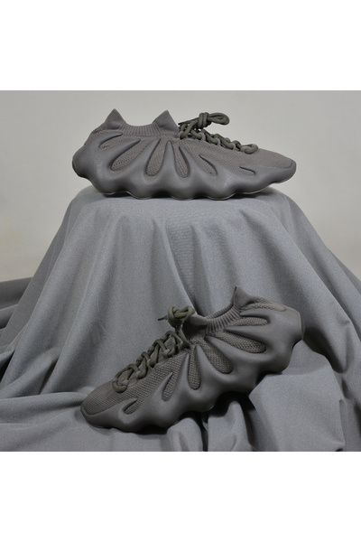 YEEZY 450 Cinder Brown Sports Shoes