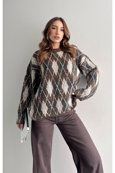 fujya Baklava Pattern Boucle Knitwear Sweater