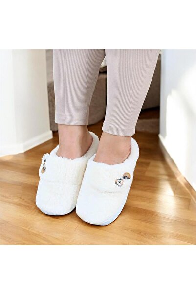 leon Women's Button Patterned Plush Slippers