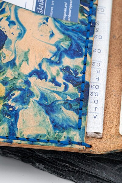 tudorAce Unique wallet for car registration, hand-painted, vegetable-tanned leather