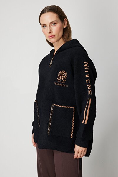 On Fashion Cardigan with Patterned Bag Pocket-60931