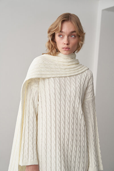 Mathilda Store Ekru Saç Örgü Atkı