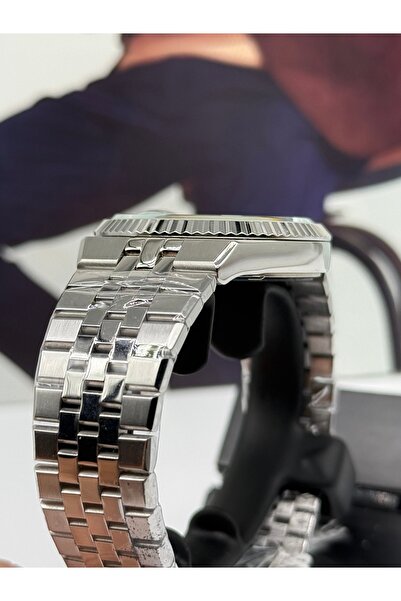 Momentus Land Casual Watch 5 Atm Waterproof with 3 Years Warranty