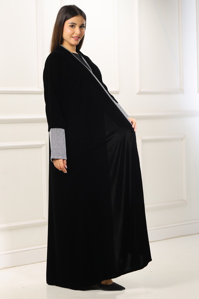 ZAHRA Winter abaya woven from soft velvet - warmth and elegance