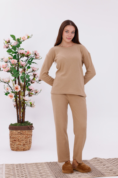BLACKMORE Women's Beige Interlock Winter Cotton Long Sleeve Pajamas Set
