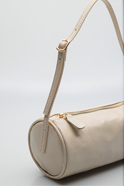 Shkup Beige Cylinder Zipper Closure Women's Hand and Shoulder Bag