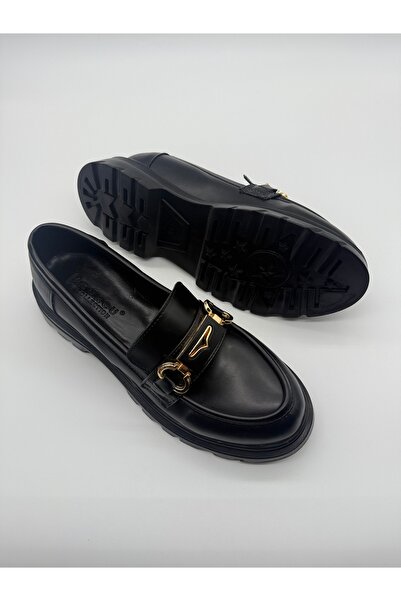 BURCU COLLECTİON Mabel Black Loafer with Thick Sole and Gold Buckle Detail