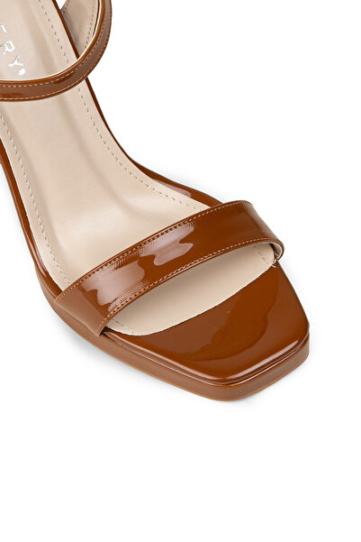 Deery Women's Patent Leather Tan Evening Dress Shoes