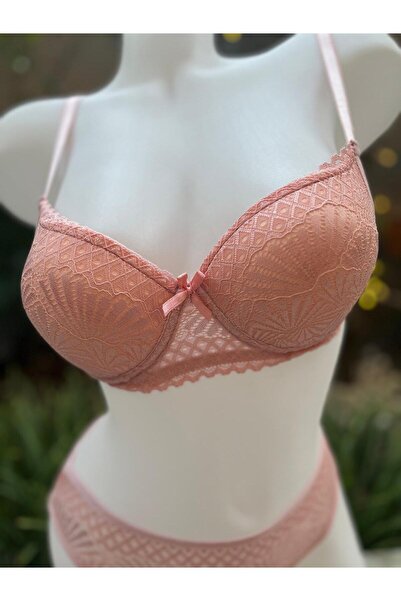 FEMMEA Lace Push up Underwear Set