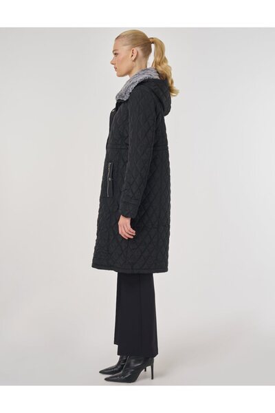 Kayra Fur Detailed Anorak Coat Black