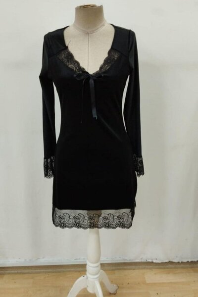 Mossta V-Neck Lace Detailed Mini Velvet Dress - Black
