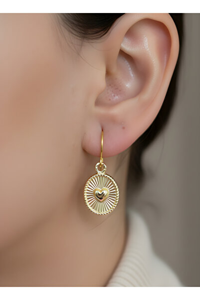 TURBİJ أقراط نسائية بإطار دائري ذهبي اللون مع تفاصيل منقوشة على شكل قلب