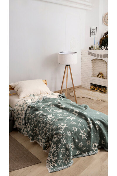 MYLASA HOME Christmas Themed Snowflake Patterned Muslin Quilt |   100% Cotton |   Single Person |   Red and Green