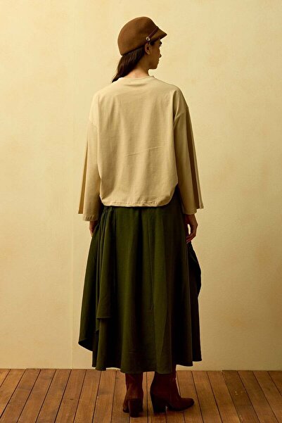 Ceylan Otantik Beige Glochu Printed Basic Bodysuit & Khaki Polyviscose Bohemian Floor Skirt Set