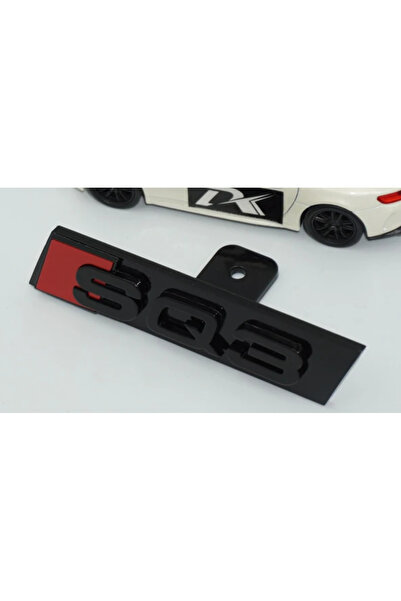 EDEXPORT SQ3 Siyah Kırmızı Ön Panjur Logo Arma Audi İle Uyumlu